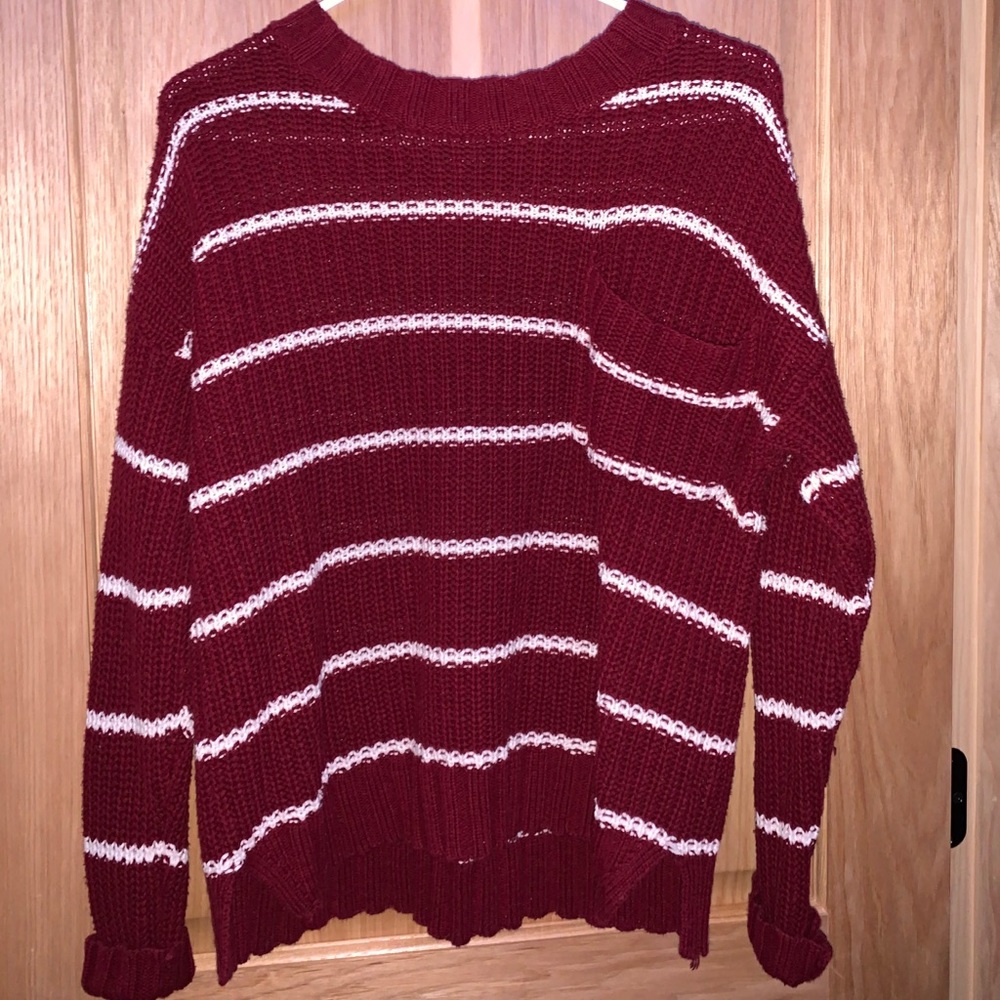 American Eagle sweater